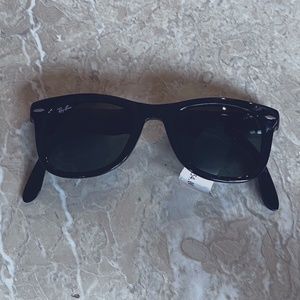 Rayban - Folding Wayfarer Sunglasses